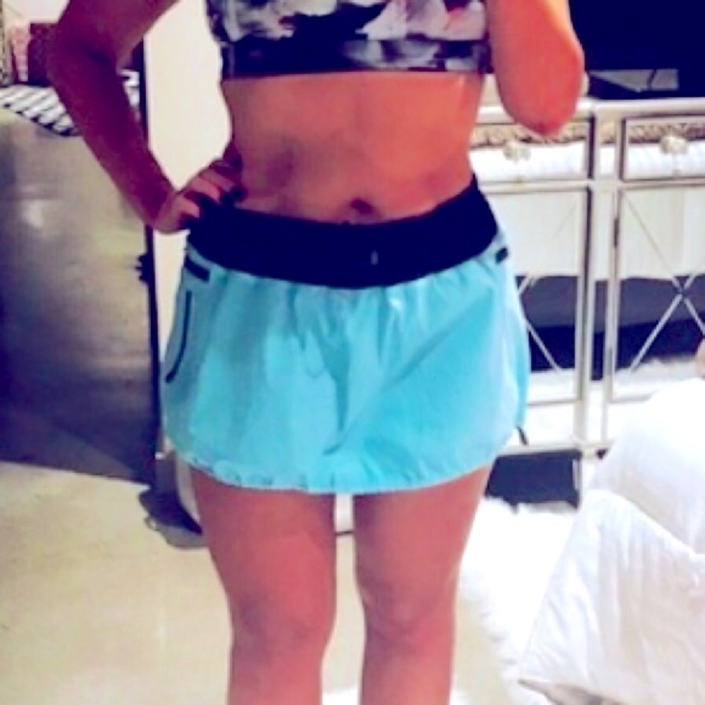Lululemon Run Tracker Skirt (Skort) Size 6